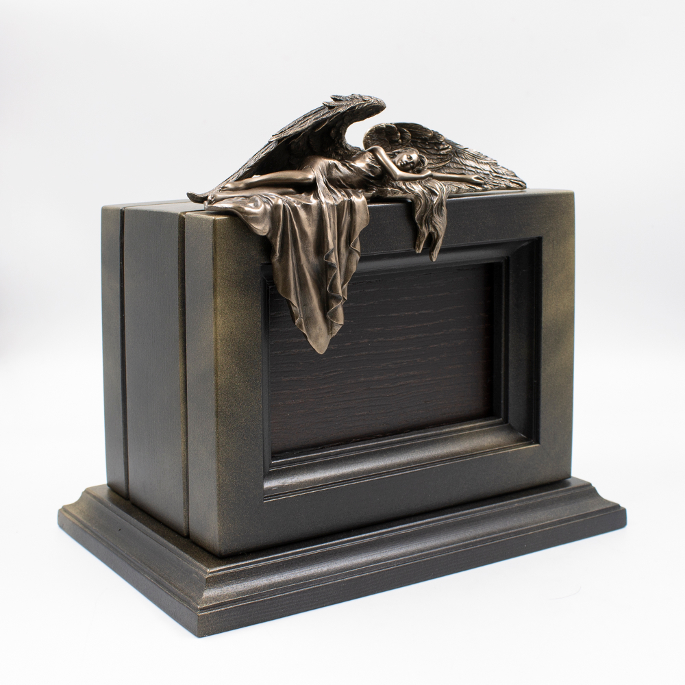 Урна для праха «Сон Ангела» шпон венге