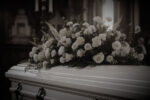 Бюро похоронных услуг — что это, зачем нужно и как выбрать агентство, которому можно доверить организацию похорон